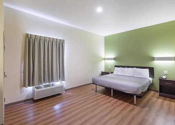 Hotel 6-fort Worth, Tx 4*