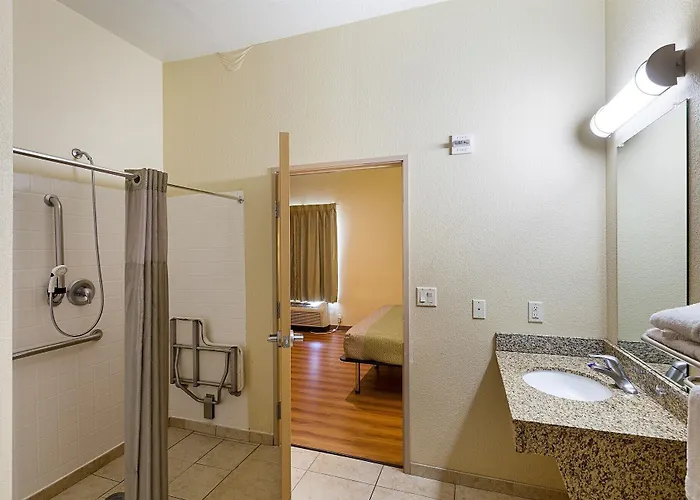 Hotel 6-fort Worth, Tx 4*